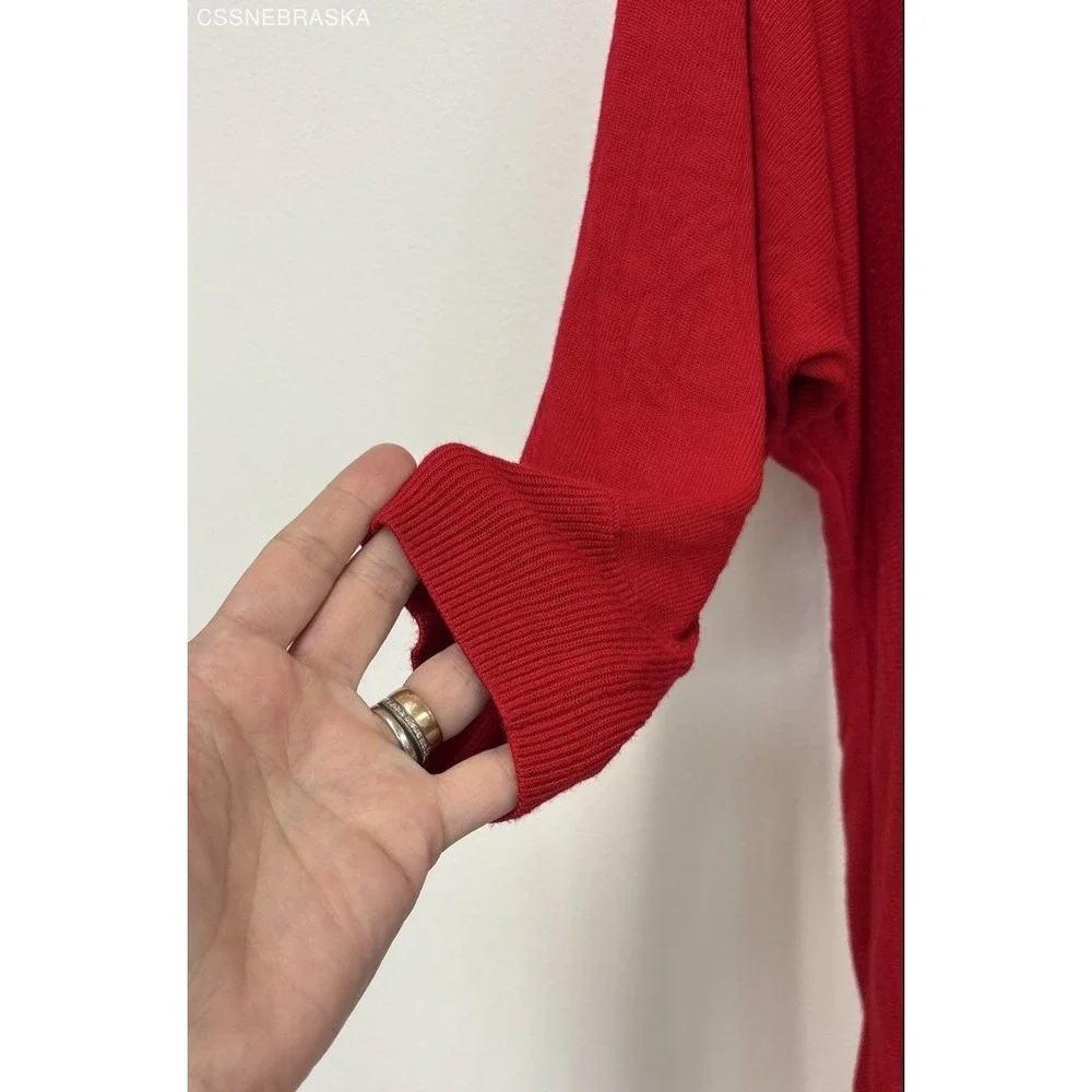 Liz‎ Claiborne Red Swearer - Size XL